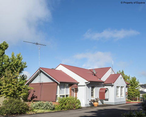 Villa Blue - Accommodation Newcastle 12