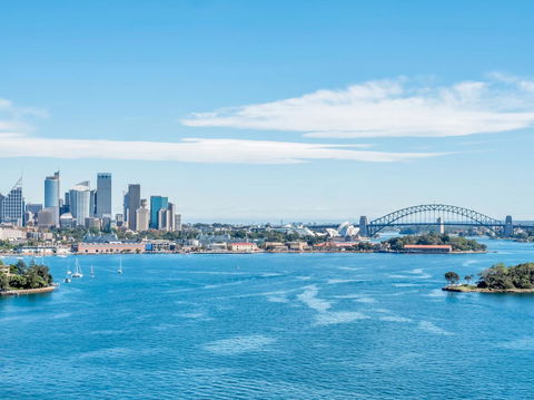 Panoramic Harbour Views And Unbeatable Comfort - Accommodation Newcastle 1