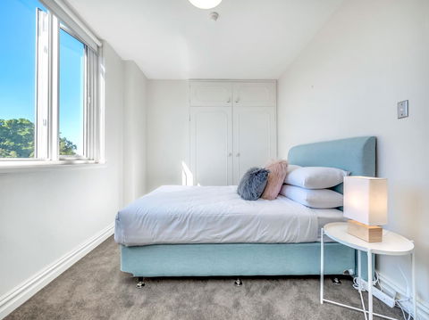 Panoramic Harbour Views And Unbeatable Comfort - Accommodation Newcastle 9