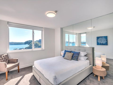 Panoramic Harbour Views And Unbeatable Comfort - Accommodation Newcastle 3