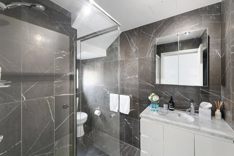 Darling Harbour Penthouse Views+Jacuzzi - Accommodation Newcastle 5