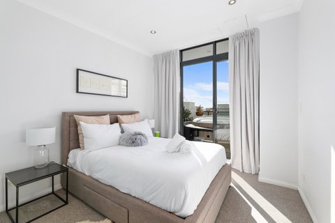 Darling Harbour Penthouse Views+Jacuzzi - Accommodation Newcastle 6