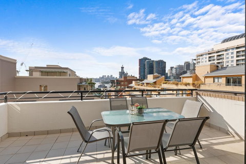 Darling Harbour Penthouse Views+Jacuzzi - Accommodation Newcastle 8