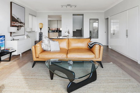 Darling Harbour Penthouse Views+Jacuzzi - Accommodation Newcastle 10