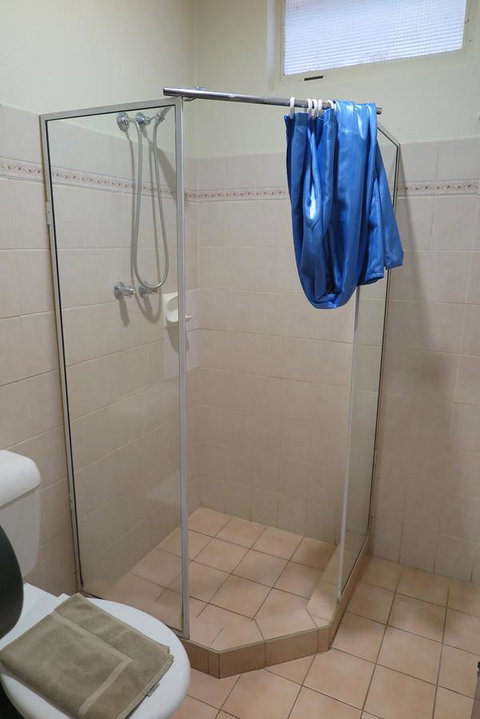 Jump Inn Alice Budget Accommodation - Accommodation Newcastle 6