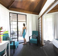 Palms City Resort - Accommodation Newcastle
