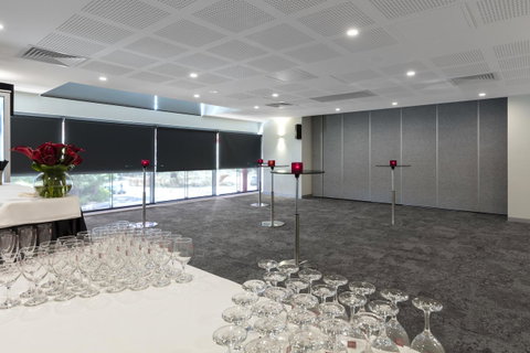Oaks Darwin Elan Hotel - Accommodation Newcastle 27