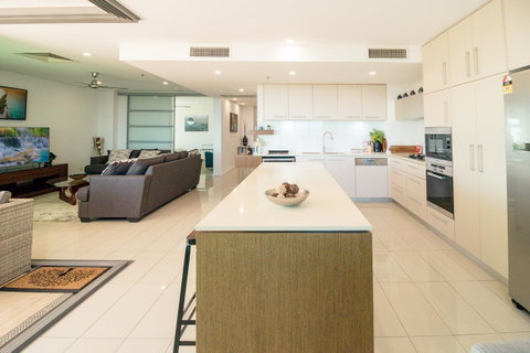 ZEN BY THE WATER - Esplanade Darwin Retreat - Accommodation Newcastle 28