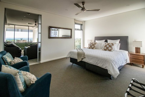 ZEN BY THE WATER - Esplanade Darwin Retreat - Accommodation Newcastle 5