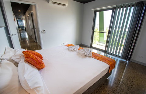 Magnum Serviced Apartments - Accommodation Newcastle 34