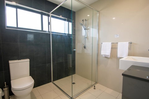 Magnum Serviced Apartments - Accommodation Newcastle 35
