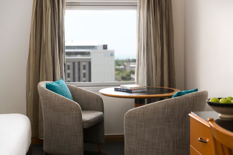 Rydges Darwin Central - Accommodation Newcastle 10