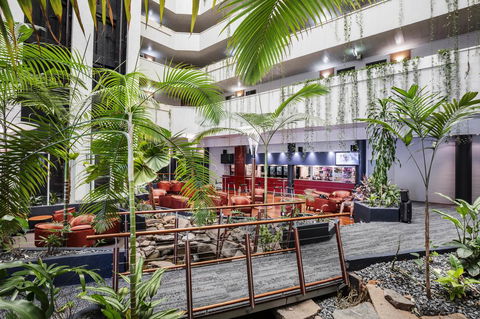 Novotel Darwin CBD - Accommodation Newcastle 2