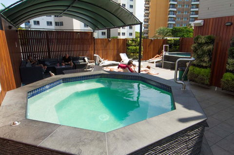 Chillis Backpackers - Accommodation Newcastle 4