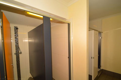 Chillis Backpackers - Accommodation Newcastle 11
