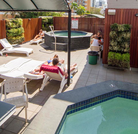 Chillis Backpackers - Accommodation Newcastle 6