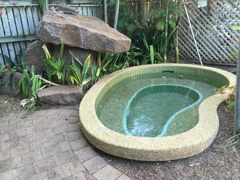 Frogs-Hollow Backpackers - Accommodation Newcastle 13