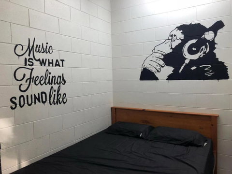 Frogs-Hollow Backpackers - Accommodation Newcastle 41