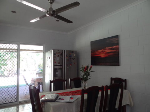 DARWIN'S SHADY ACRES RETREAT - Accommodation Newcastle 25