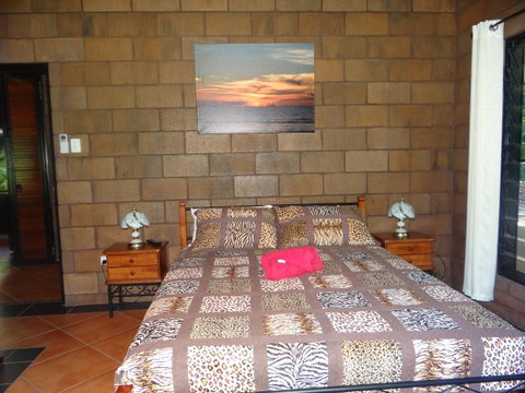 DARWIN'S SHADY ACRES RETREAT - Accommodation Newcastle 37