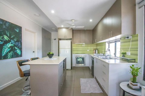 ZEN QUEST - The NOMADS PAD Near Nightcliff Markets & Sunset Foreshore - Accommodation Newcastle 26