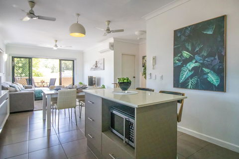 ZEN QUEST - The NOMADS PAD Near Nightcliff Markets & Sunset Foreshore - Accommodation Newcastle 24