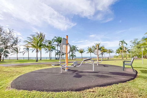 ZEN QUEST - The NOMADS PAD Near Nightcliff Markets & Sunset Foreshore - Accommodation Newcastle 10