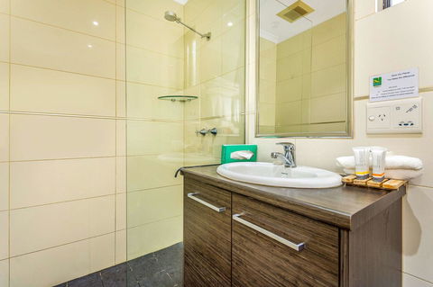 Quality Hotel Darwin Airport - Accommodation Newcastle 2
