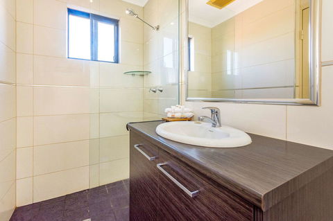 Quality Hotel Darwin Airport - Accommodation Newcastle 20