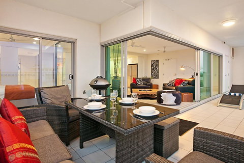 BeachLife Apartments - Accommodation Newcastle 7