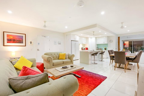BeachLife Apartments - Accommodation Newcastle 27