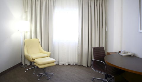 Novotel Canberra - Accommodation Newcastle 16