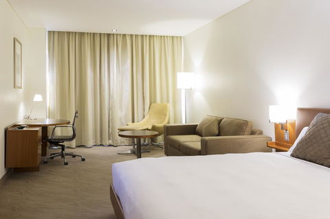 Novotel Canberra - Accommodation Newcastle 33