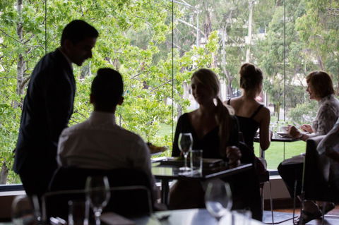 Novotel Canberra - Accommodation Newcastle 5