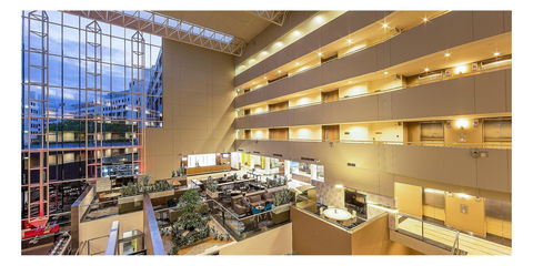 Crowne Plaza Canberra, An IHG Hotel - Accommodation Newcastle 2