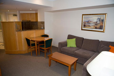 Bond 512 - Accommodation Newcastle 1