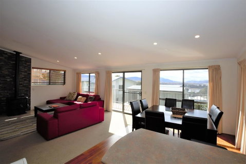 Boronia 2/30 Nettin Circuit - Accommodation Newcastle 2