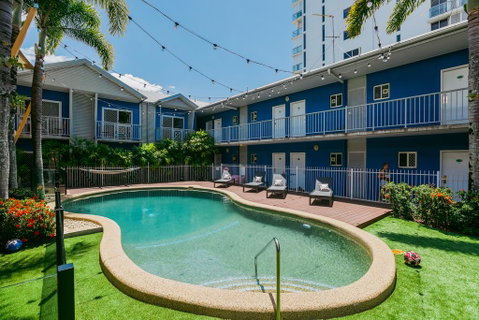 Bounce Cairns - Accommodation Newcastle 3