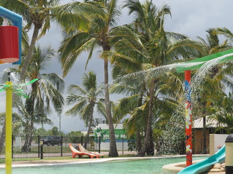 Bowen Holiday Park - Accommodation Newcastle 2