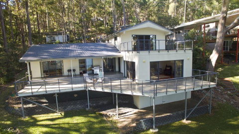 Brae Villa - Accommodation Newcastle 0