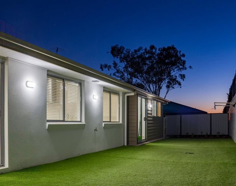 Brand New Executive Living - Accommodation Newcastle 2