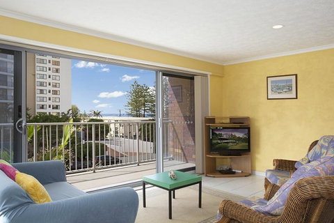 Britannia - Accommodation Newcastle 3