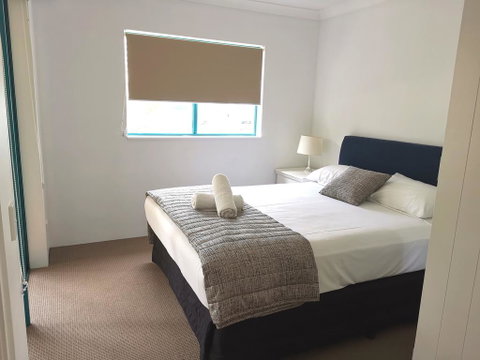 Broadbeach Private Apt With CHA - Accommodation Newcastle 1