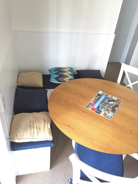 Broadbeach Private Apt With CHA - Accommodation Newcastle 3