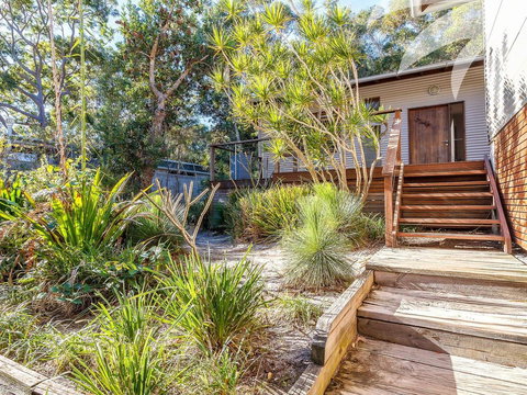 Buccoo - Accommodation Newcastle 1