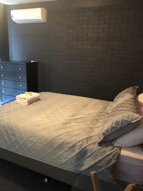 Bull 'n' Bush Hotel Motel - Accommodation Newcastle 1