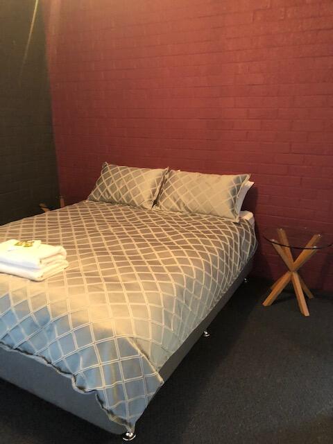 Bull 'n' Bush Hotel Motel - Accommodation Newcastle 2