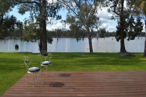 Bundalong Waterfront- 28 Graham Ave, Bundalong - Accommodation Newcastle 0