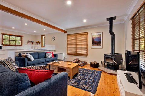 Bunyip Cottage - Accommodation Newcastle 2