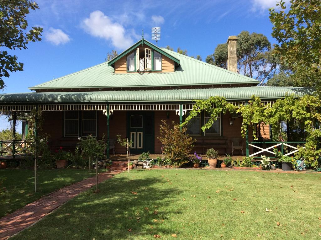 Paaratte VIC Accommodation Newcastle